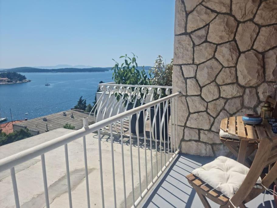 חוואר Private Room With View 1 מראה חיצוני תמונה